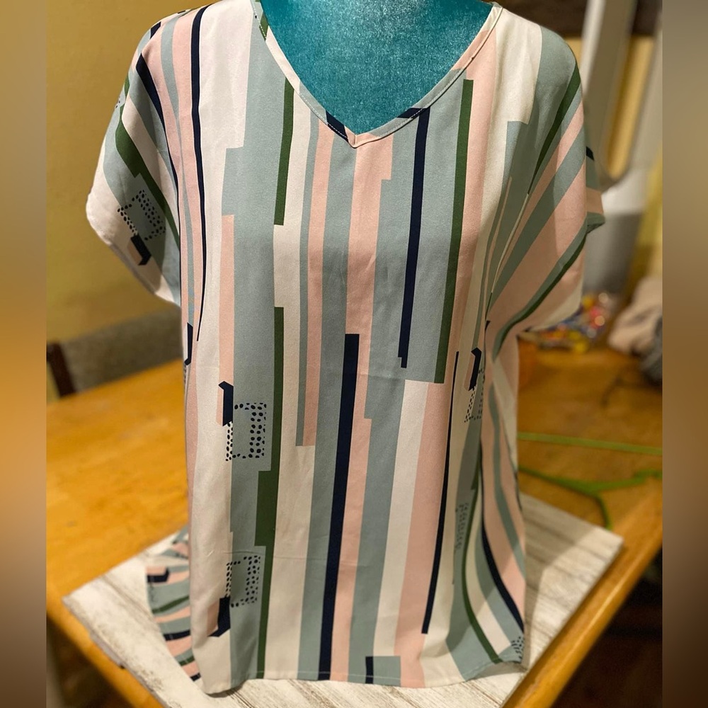 Cute blouse